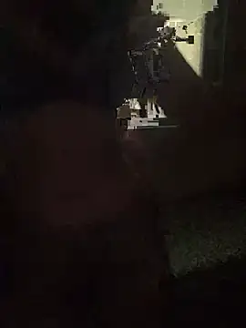 crazy111girlのライブXXXチャット