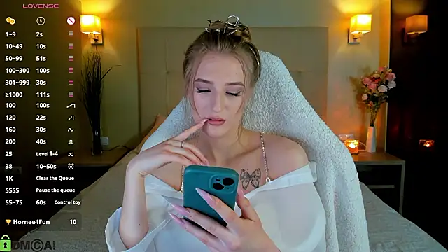 Stacy_River's Live XXX Chat