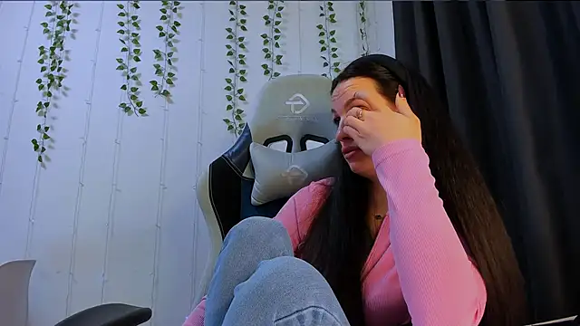 Živý XXX chat KarlaSim