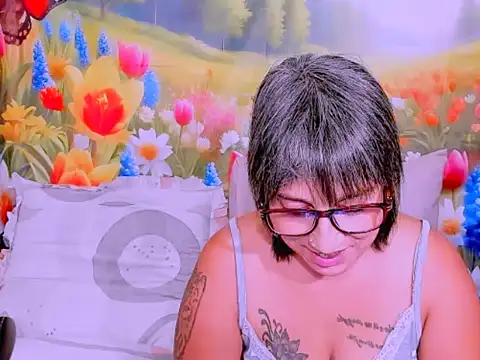 indianroxy 即時 XXX 聊天