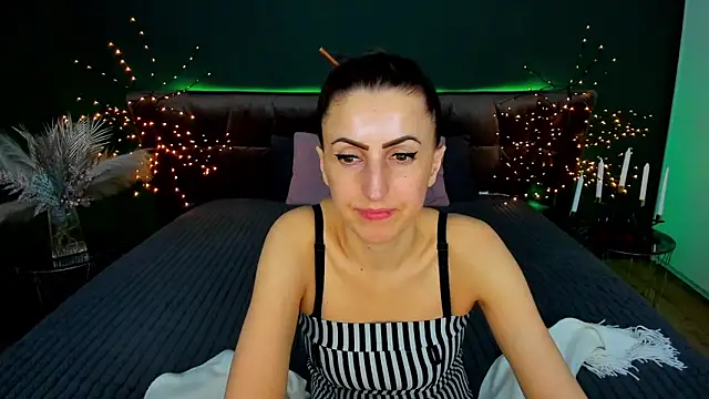 Rebecca_Diamond Webcam-Show