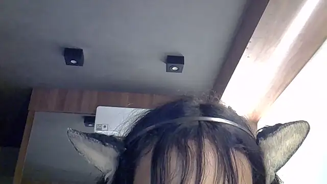 SkinnyKitten Adlı Modelin Web Kamerası Şovu