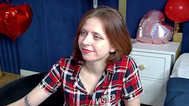 FreyaVey Chat XXX in diretta