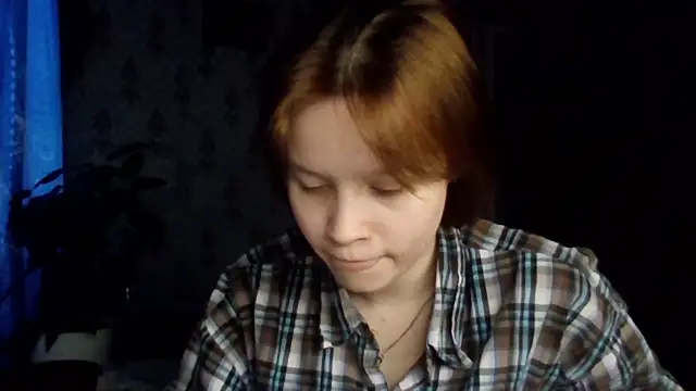 Ammymia Adlı Modelin Canlı XXX Sohbeti