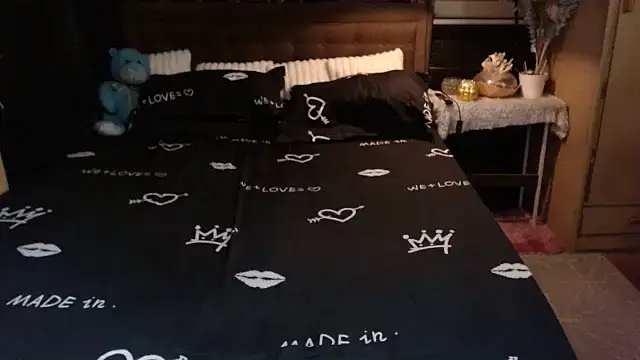 แชท XXX สดของ xheavenlytrans