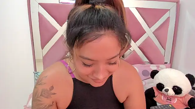 bellalumi 现场XXX聊天