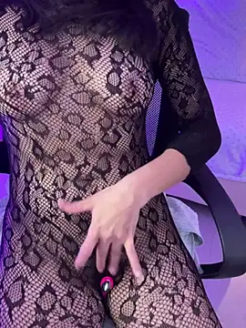 Chat +18 de mahia_queen ao vivo