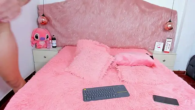 SkarletRuiz Chat XXX in diretta