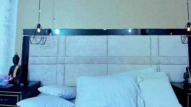 Chat +18 de KaterinMoss ao vivo