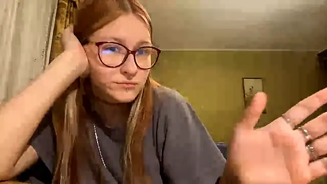 LaureenVielma's Live XXX Chat