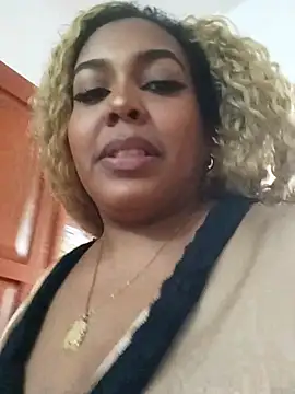 แชท XXX สดของ ELLA_KELLY