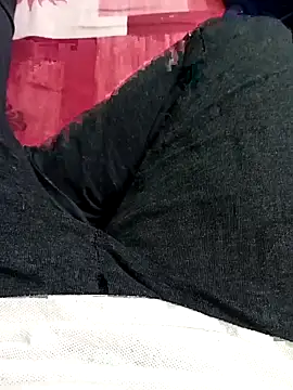 Horny-boyyy 现场XXX聊天