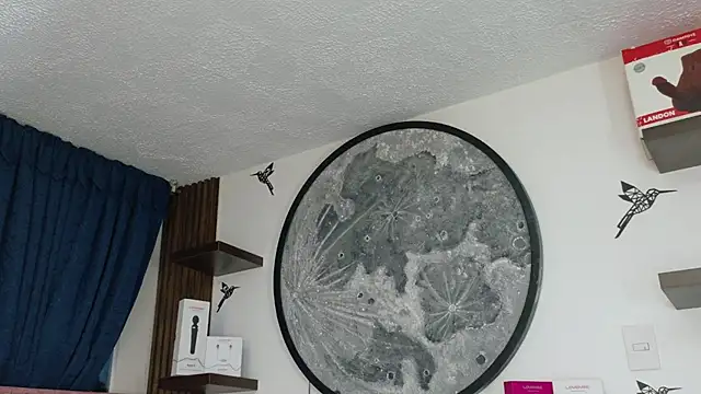 lunajhonn – Naživo XXX chat