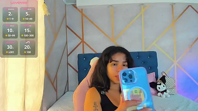 Živý XXX chat _vaiolet_owo