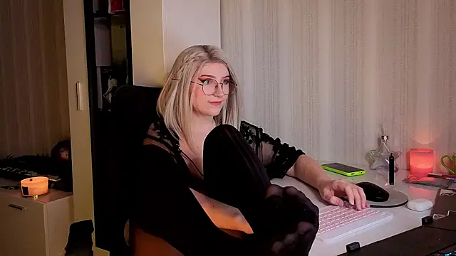 violet-siren-x – Live XXX-chat