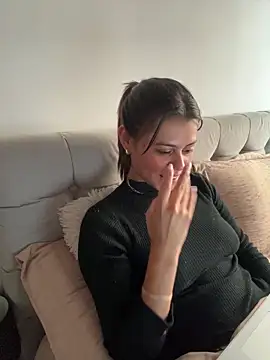 RachelWeisz_ Chat XXX in diretta