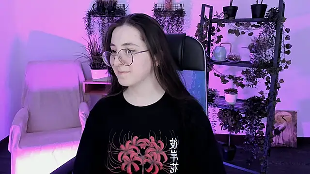 دردشة VirtuallVoyant الجنسية المباشرة