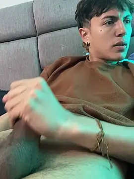 NaytonFreeman লাইভ XXX চ্যাট