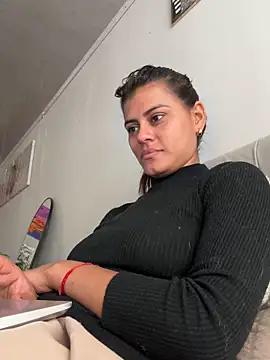 Онлайн чат XXX RachelWeisz_