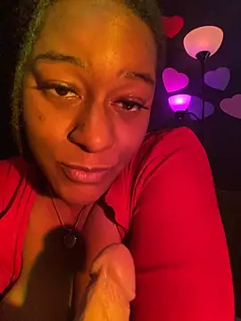 Chatroom XXX en direct de CoCoGoddess_