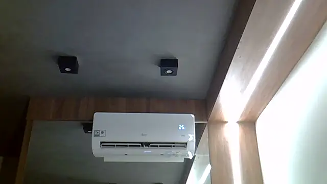 โชว์เว็บแคม ของ SkinnyKitten