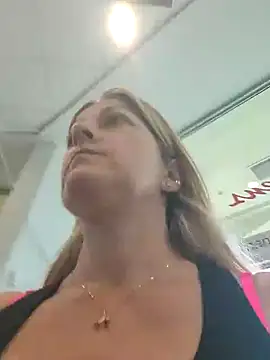 NikkiBlisss' Live XXX Chat