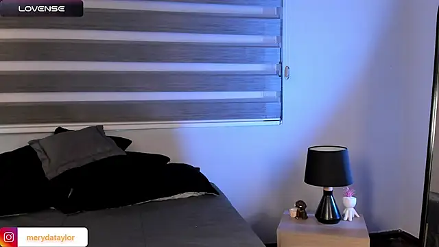 MERIDA_TAYLOR Chat XXX in diretta