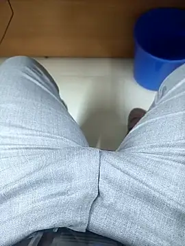 adicma123 Webcam Show