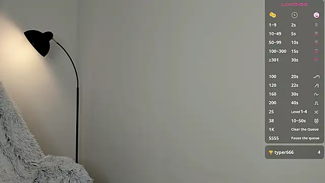 little_femb0y – Naživo XXX chat