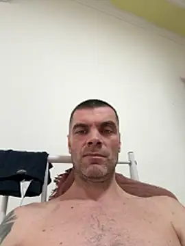 DOMINATOR_SIR-MASTER – Naživo XXX chat