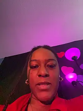 Pokazy przed kamerką – CoCoGoddess_