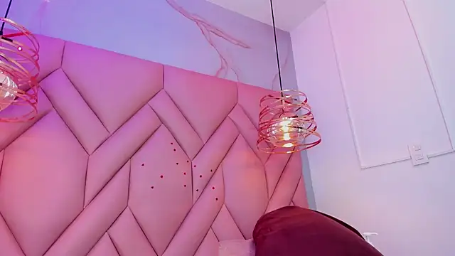 Ibbie_drastic লাইভ XXX চ্যাট