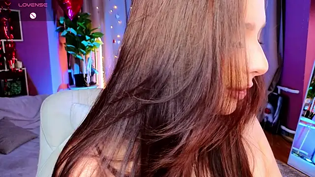 دردشة Lucy_louras الجنسية المباشرة