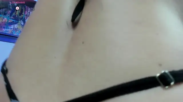 Chat XXX ao vivo de kyra_jeet