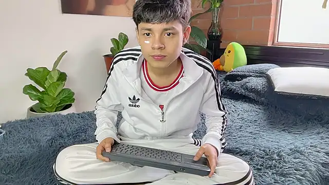 Andy_Belier23 – Live XXX-chat