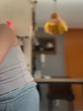 XXX chat uživo modela camelia3