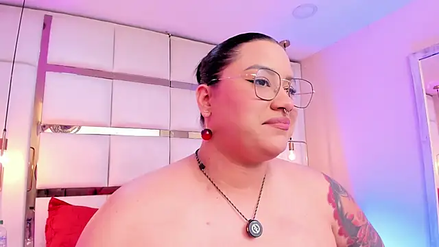 elizavenus Adlı Modelin Canlı XXX Sohbeti