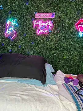 RenaThickAss – Live XXX-chat