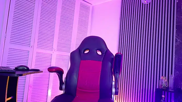 XXX chat uživo modela jett_savage