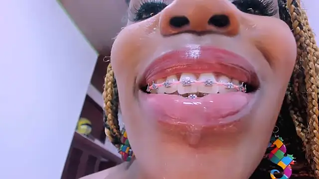 Chat +18 de TAYLORR778 ao vivo