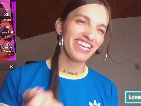 Scarlett_crastrawberry Adlı Modelin Canlı XXX Sohbeti