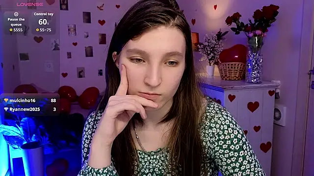 Mia_Myles: онлайн-секс-чат