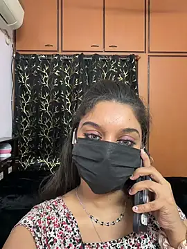 Sirishateluguammai webkamerás műsora