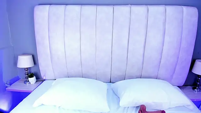 NanaOsaky's Live XXX Chat