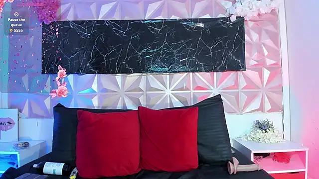 Scarlet_fx Adlı Modelin Canlı XXX Sohbeti