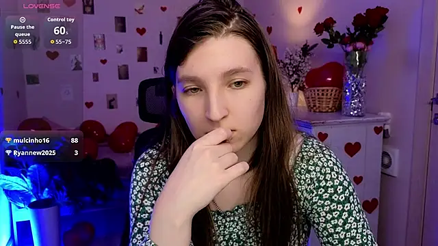 Mia_Myles Adlı Modelin Canlı XXX Sohbeti