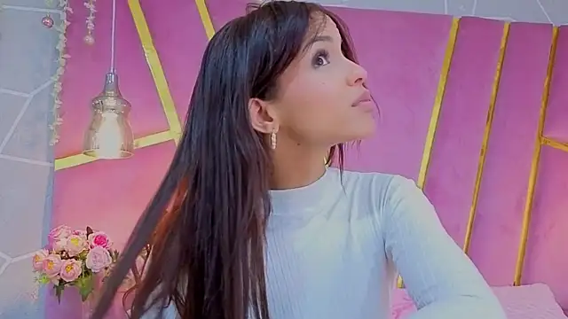 EmmyCortez লাইভ XXX চ্যাট