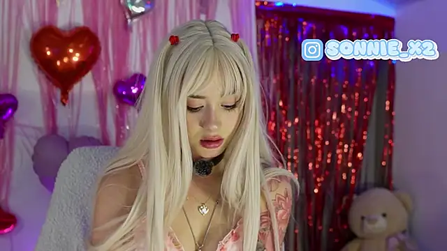 XXX chat uživo modela Sonnie_mami