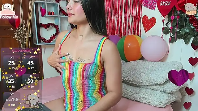 DestinyHills élő XXX-chatje