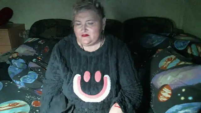 Lana555 即時 XXX 聊天